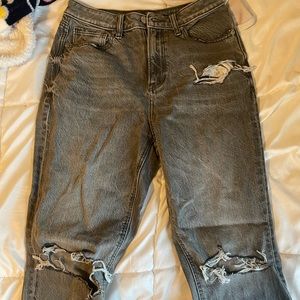 American Eagle grey/black ripped jeans